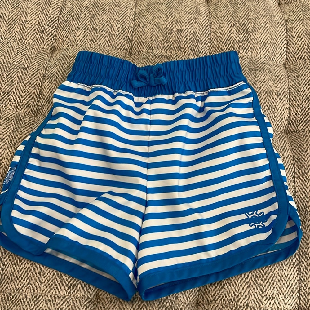 UV Skinz swim trunks size 3T